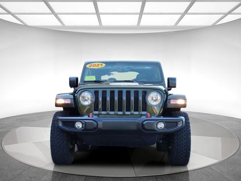 Used 2021 Jeep Wrangler Rubicon AWD/4WD image 2