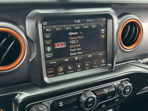 Certified 2021 Jeep Gladiator Mojave AWD/4WD image 27