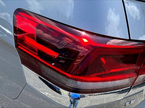 New 2026 Volkswagen Atlas SE image 14