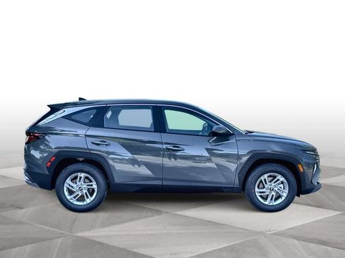 New 2026 Hyundai Tucson SE FWD image 9