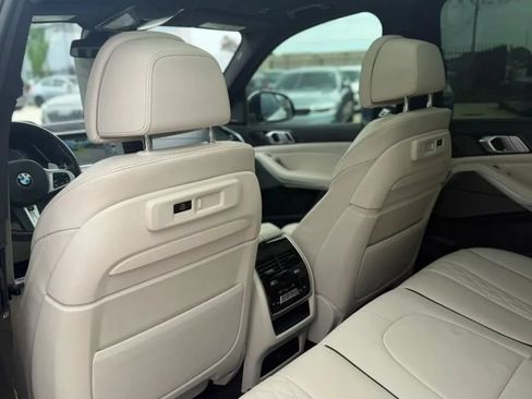Used 2021 BMW X5 sDrive40i w/ M Sport Package RWD image 17