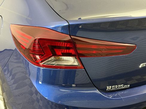 Used 2020 Hyundai Elantra SEL image 35