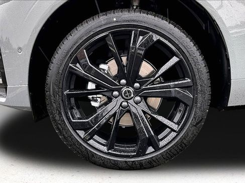 New 2026 Volvo XC60 B5 Ultra w/ Protection Package Premier image 13