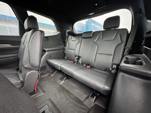 Used 2023 Kia Telluride EX X-Line image 10