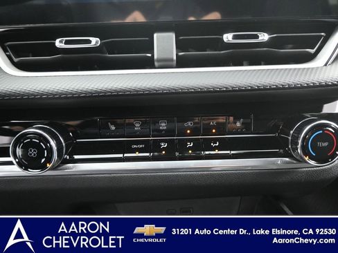 New 2026 Chevrolet Equinox LT AWD/4WD image 10