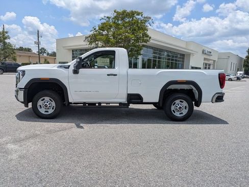 New 2026 GMC Sierra 2500 Pro RWD image 8
