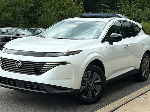 Certified 2025 Nissan Murano SL w/ Cargo Package AWD/4WD image 1