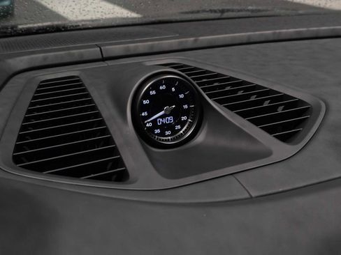 New 2025 Porsche Macan 4S Electric image 36