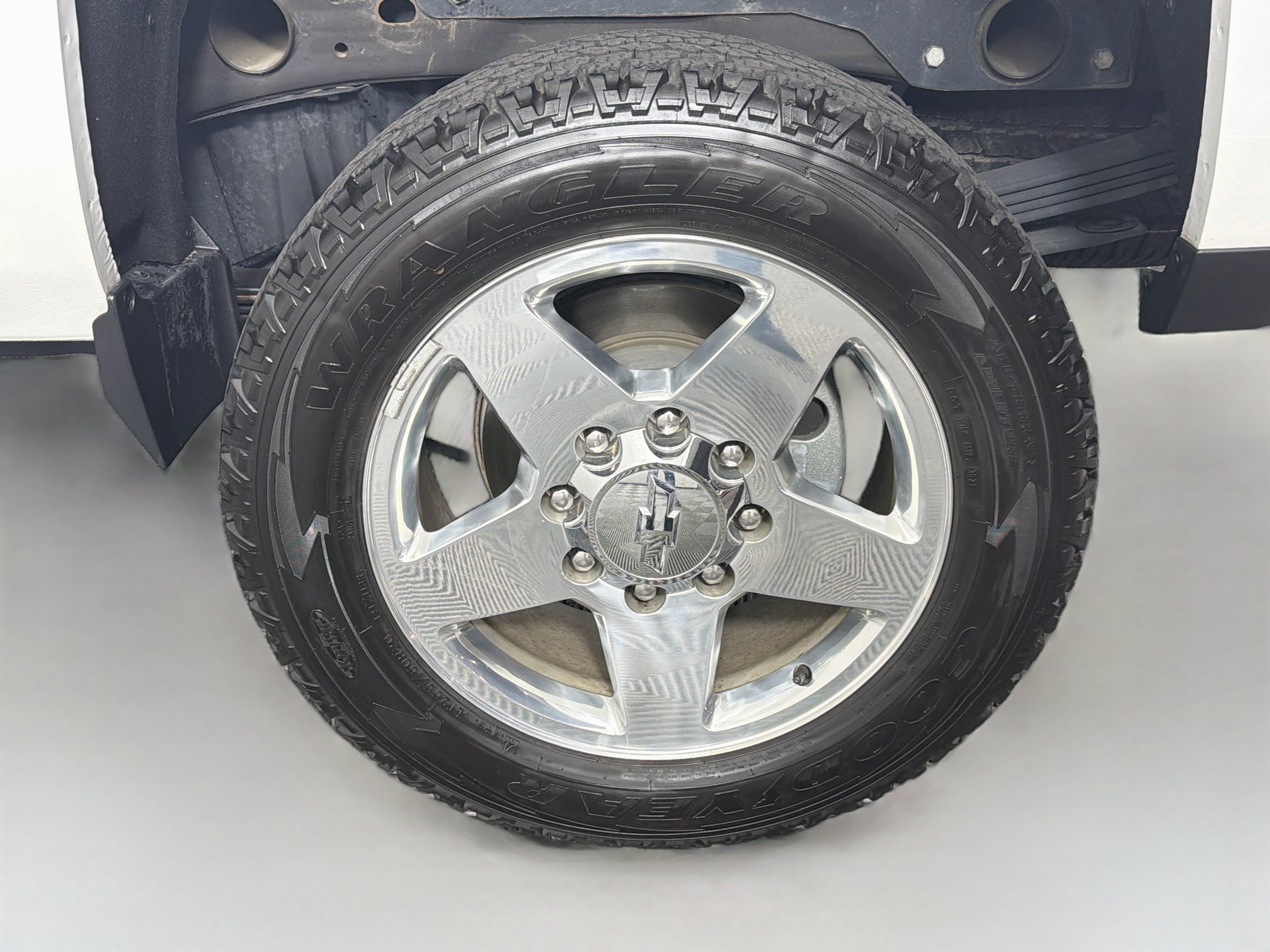 Used 2015 Chevrolet Silverado 2500 LTZ w/ Duramax Plus Package RWD image 11