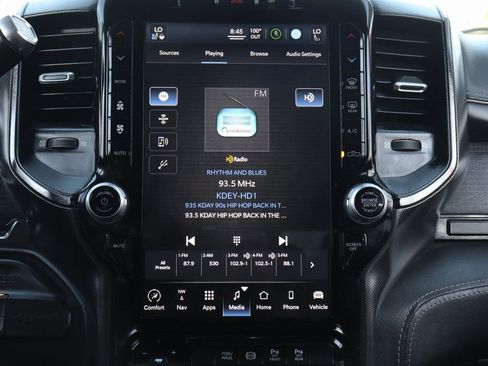 Used 2022 RAM 2500 Limited w/ Night Edition image 32