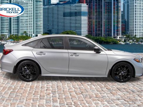 Used 2025 Honda Civic Sport image 8