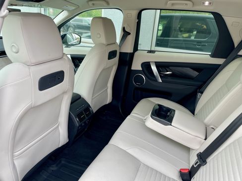 Certified 2025 Land Rover Discovery Sport S AWD/4WD image 30