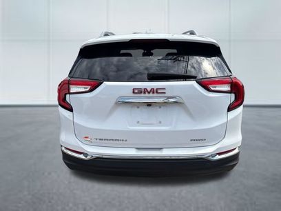 Used 2022 GMC Terrain SLT w/ LPO, Floor Liner Package