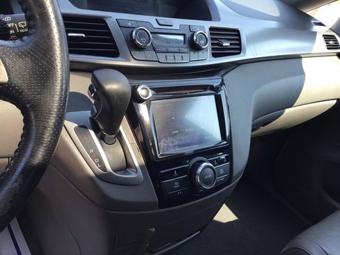 Used 2015 Honda Odyssey EX-L image 19