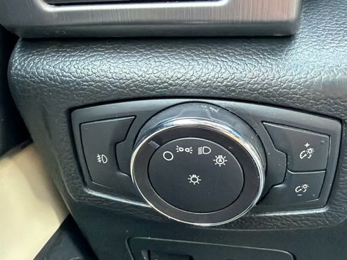 Used 2019 Ford Expedition Platinum AWD/4WD image 28