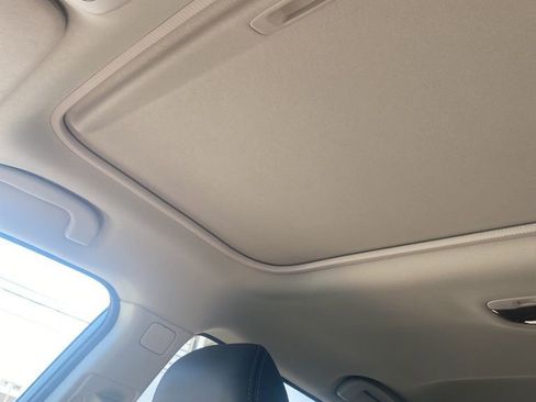 Used 2019 Subaru Outback 2.5i Limited image 11