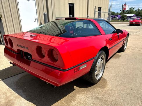 Used 1989 Chevrolet Corvette Coupe image 11