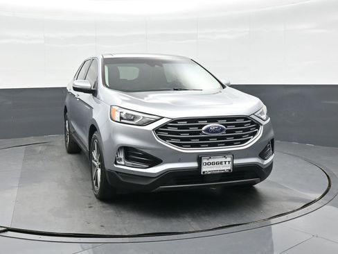 Certified 2020 Ford Edge Titanium image 13