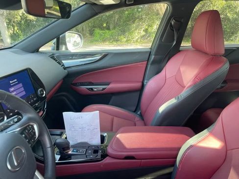 Used 2025 Lexus NX 250 FWD w/ Accessory Package (Z1) image 9