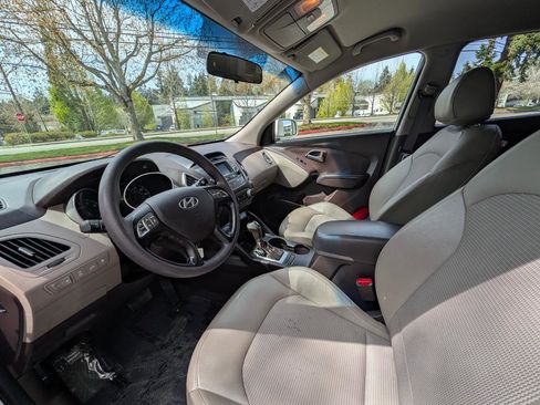 Used 2015 Hyundai Tucson GLS w/ Option Group 02 image 7