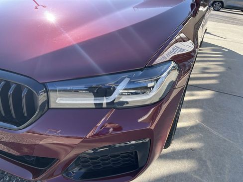 Certified 2023 BMW 530i xDrive w/ M Sport Package image 11