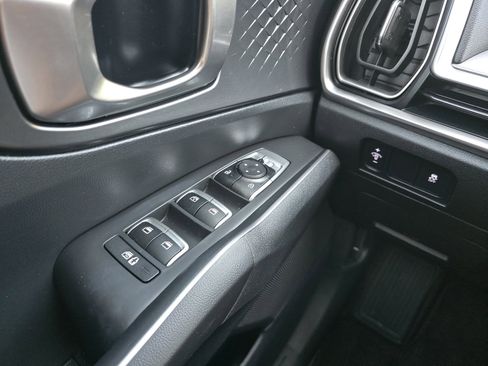 Used 2024 Kia Sorento S w/ Panoramic Sunroof Package AWD/4WD image 22