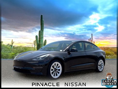 Used 2023 Tesla Model 3 Standard Range RWD image 1