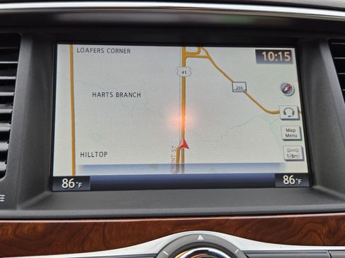 Used 2015 INFINITI QX80 4WD w/ Deluxe Technology Package image 31