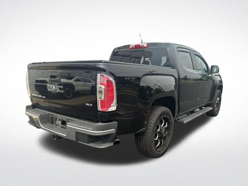 Used 2017 GMC Canyon SLT w/ Driver Alert Package AWD/4WD image 3
