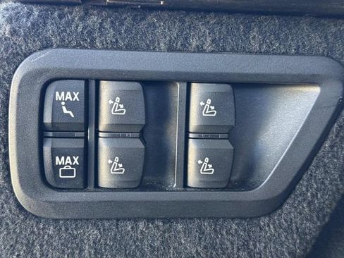 Used 2023 BMW X7 xDrive40i image 14