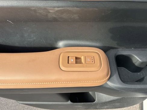 Used 2025 Hyundai Santa Fe Limited image 26