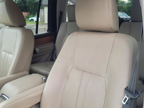 Used 2013 Land Rover LR4 HSE w/ HSE Pkg AWD/4WD image 12