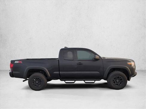 Used 2021 Toyota Tacoma SR image 4