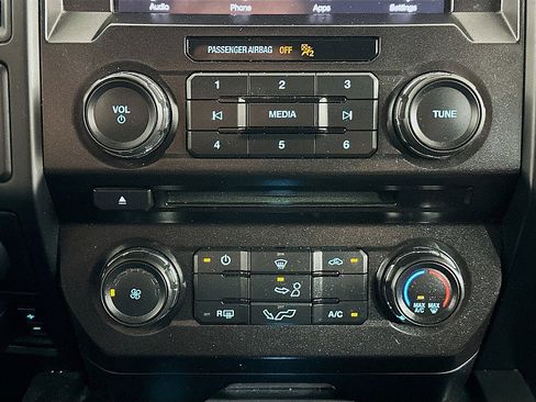 Used 2018 Ford F150 XL w/ Equipment Group 101A Mid AWD/4WD image 16