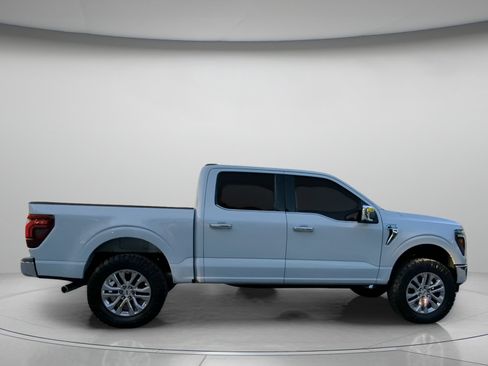 Certified 2025 Ford F150 Lariat w/ Equipment Group 501A Mid AWD/4WD image 32