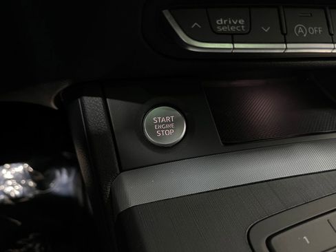 Used 2020 Audi Q5 2.0T Premium w/ Titanium Sport Package image 21