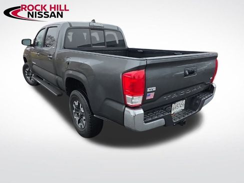 Used 2016 Toyota Tacoma SR5 image 13