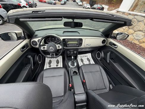 Used 2015 Volkswagen Beetle 1.8T FWD image 26