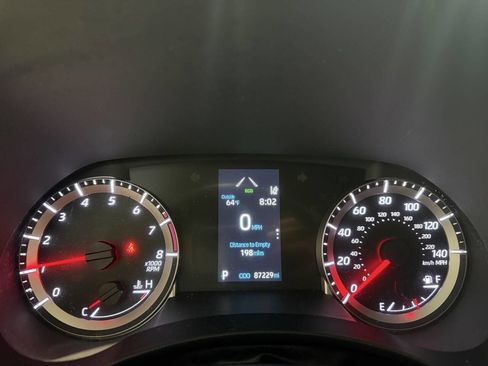 Used 2022 Toyota Highlander LE FWD image 20