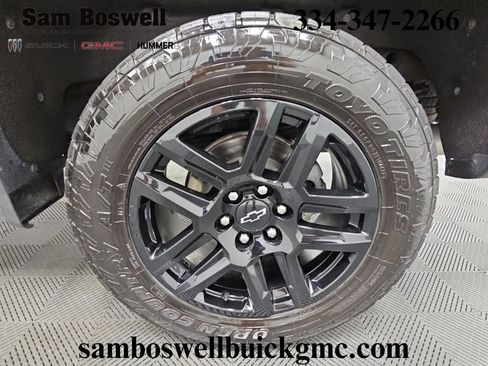 Used 2022 Chevrolet Silverado 1500 LT Trail Boss w/ Safety Package AWD/4WD image 40