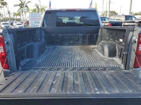 Used 2025 Chevrolet Silverado 1500 LT image 12