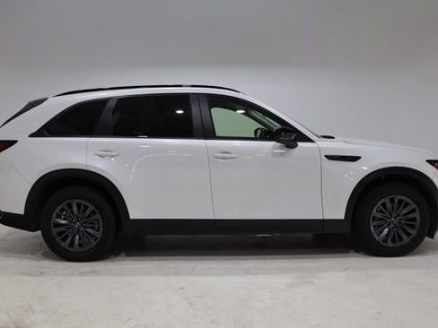 Used 2025 MAZDA CX-70 3.3 Turbo w/ Preferred Package AWD/4WD image 9