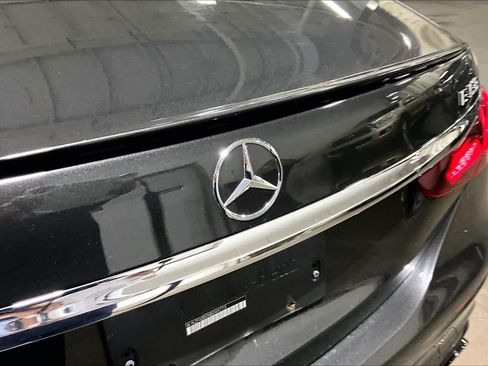 Used 2022 Mercedes-Benz E 53 AMG 4MATIC Sedan image 31