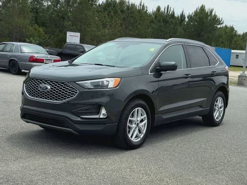 Used 2023 Ford Edge SEL w/ Convenience Package AWD/4WD image 4