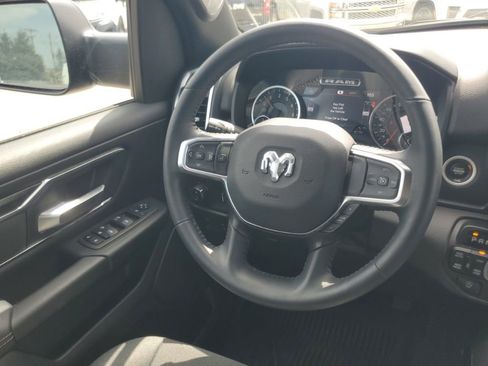Used 2024 RAM 1500 Big Horn AWD/4WD image 7