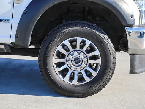 Used 2022 Ford F250 Lariat w/ Lariat Ultimate Package image 10