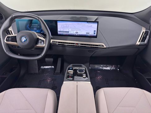 Used 2024 BMW iX xDrive50 w/ Sport Package image 12