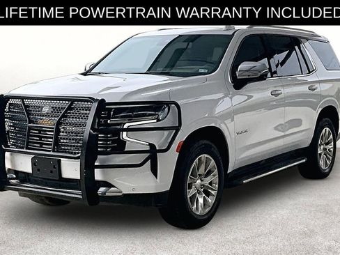 Used 2024 Chevrolet Tahoe Premier w/ Premium Package image 11