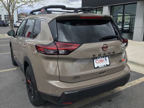 New 2026 Nissan Rogue SV AWD/4WD image 4
