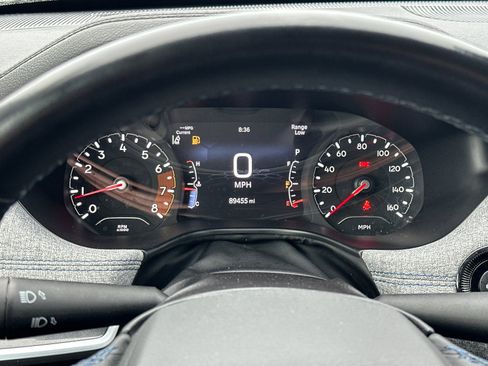 Used 2022 Jeep Compass Latitude w/ Convenience Group image 24